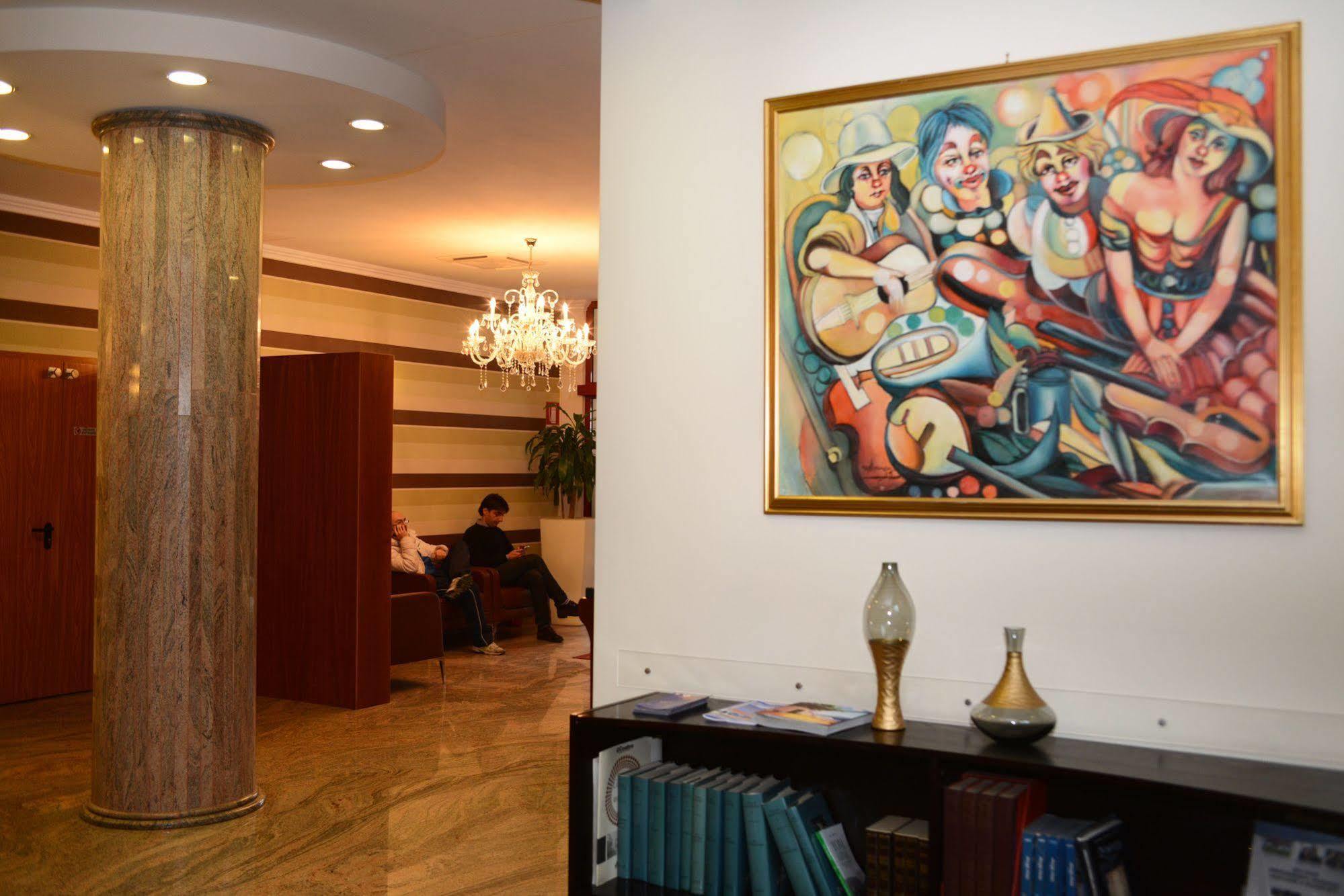 Hotel Iacone Chieti Exterior foto